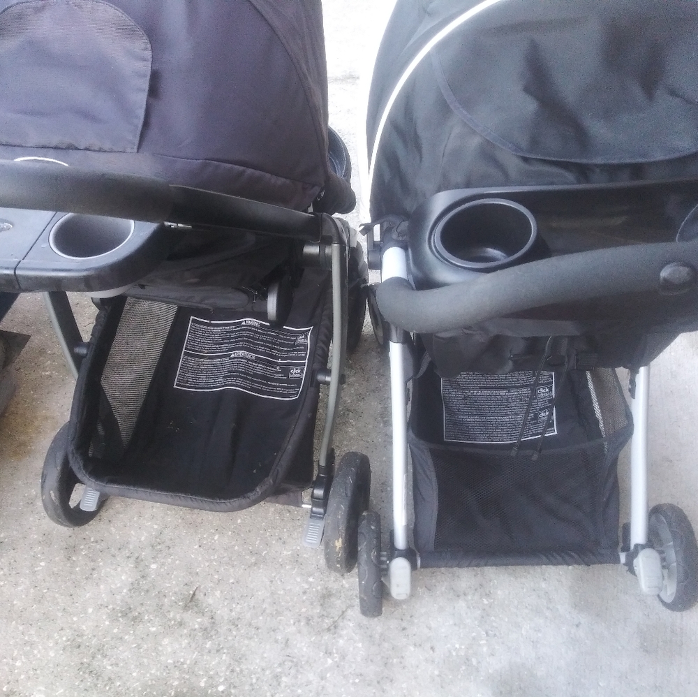 Two strollers - Picture 2 of 8